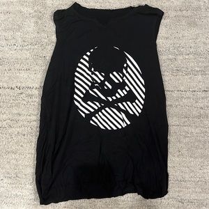 Soulcycle MUSCLE TANK W/ STRIPED SKULL